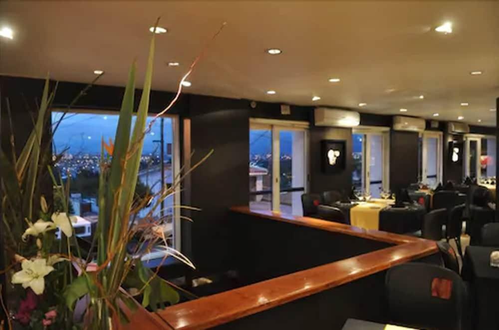 Portezuelo Hotel Salta Buitenkant foto