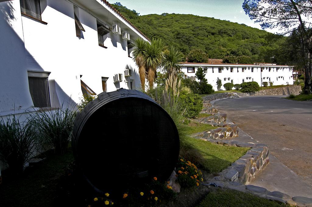 Portezuelo Hotel Salta Buitenkant foto