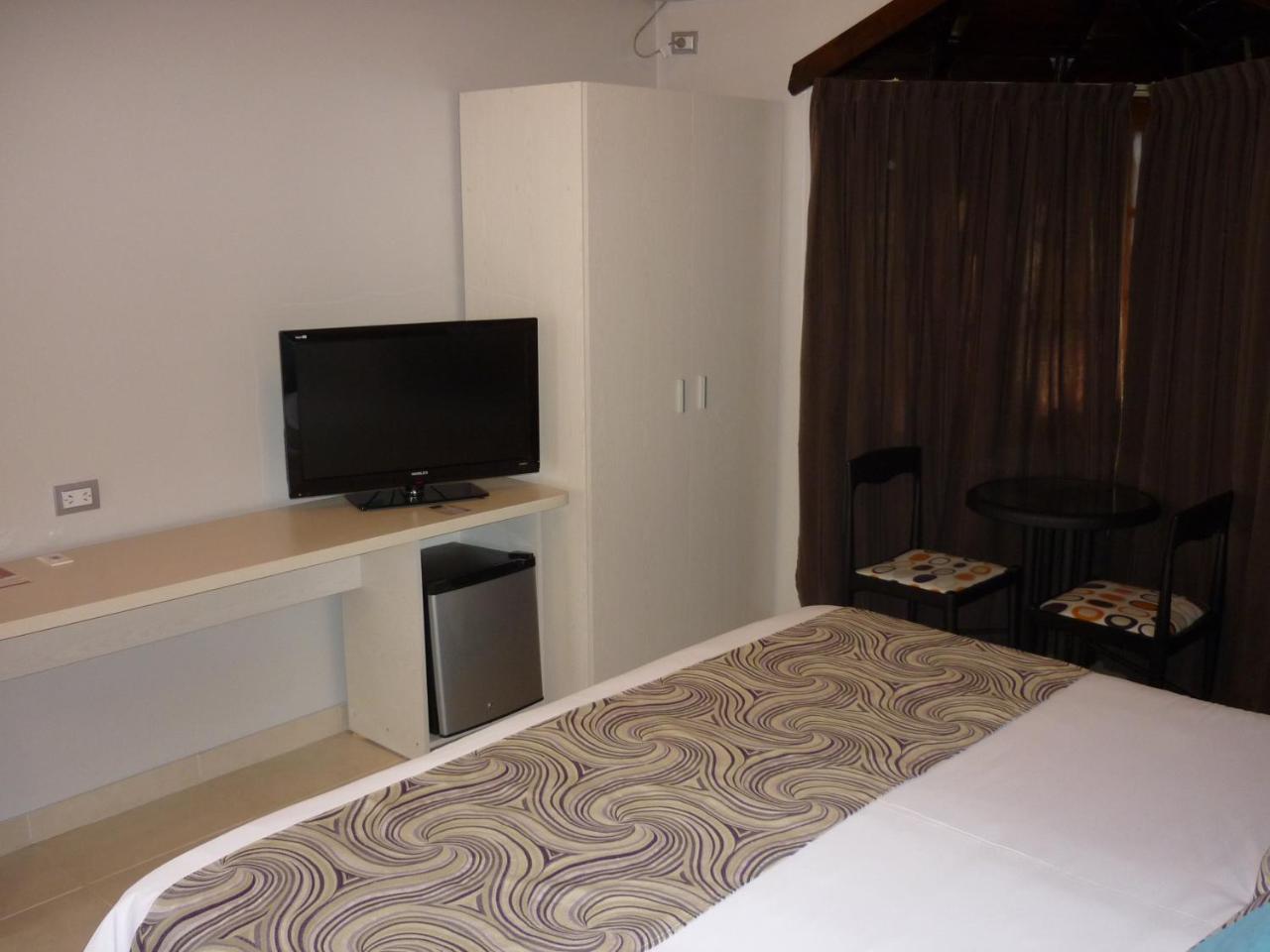 Portezuelo Hotel Salta Buitenkant foto